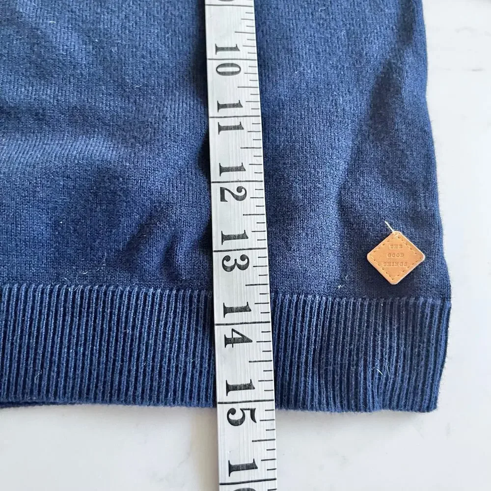 Zara boys navy cotton v-neck preppy sweater size 4